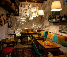 enoteca-per-eventi-privati-castrum-serravalle enoteca-per-eventi-privati-castrum-serravalle
